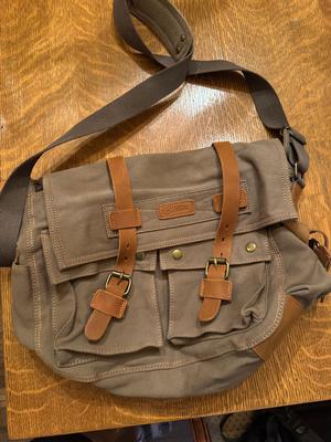 Free messenger bag--never used